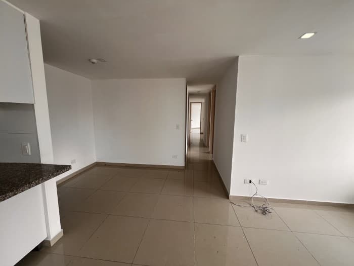 Hermoso Apartamento Piso 6 Tejares-Cristales. — foto 10 de 28