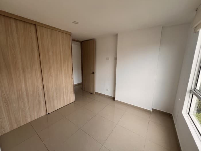 Hermoso Apartamento Piso 6 Tejares-Cristales. — foto 15 de 28