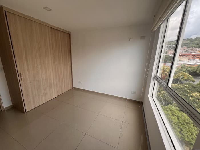 Hermoso Apartamento Piso 6 Tejares-Cristales. — foto 17 de 28