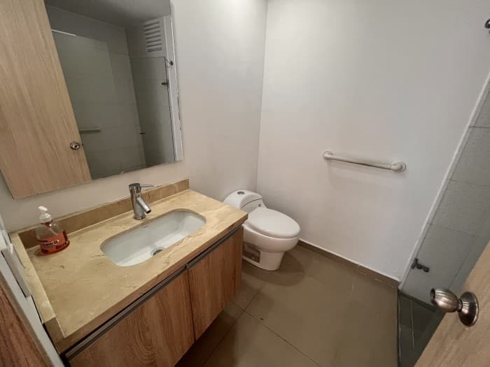 Hermoso Apartamento Piso 6 Tejares-Cristales. — foto 14 de 28
