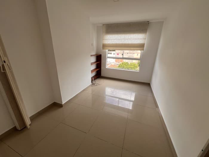 Hermoso Apartamento Piso 6 Tejares-Cristales. — foto 19 de 28