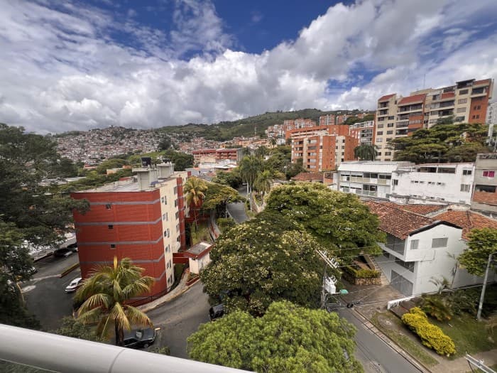 Hermoso Apartamento Piso 6 Tejares-Cristales. — foto 28 de 28