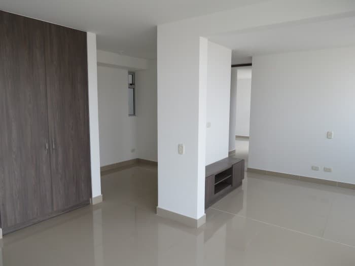Apartamento en arriendo | Valle del Lili | Piso 9 | Vista panorámica — foto 12 de 29