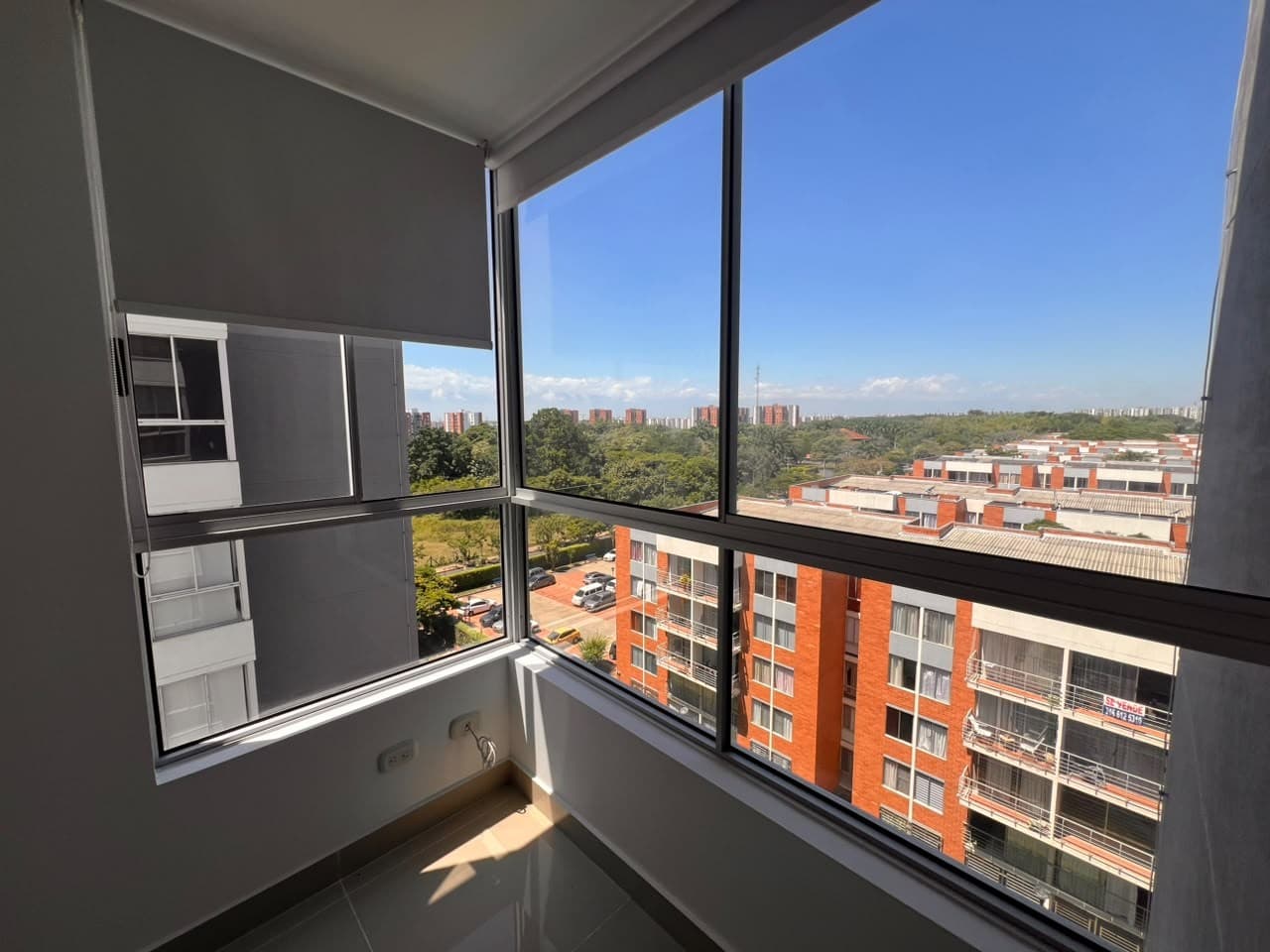 Apartamento en arriendo | Valle del Lili | Piso 9 | Vista panorámica — foto 17 de 28