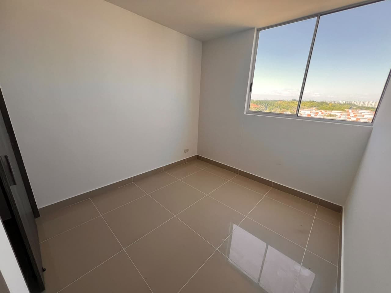 Apartamento en arriendo | Valle del Lili | Piso 9 | Vista panorámica — foto 12 de 28