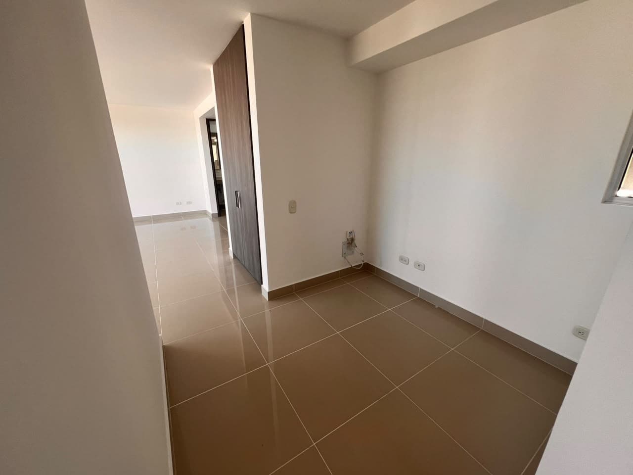 Apartamento en arriendo | Valle del Lili | Piso 9 | Vista panorámica — foto 21 de 28