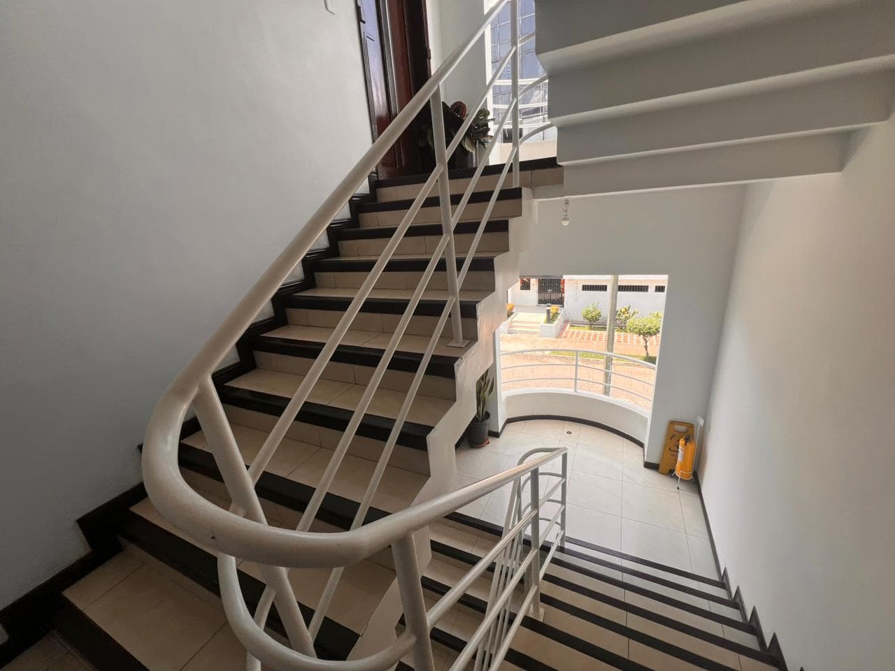 Precioso Apartamento Piso 3, Edificio Ingenio 3. — foto 17 de 21