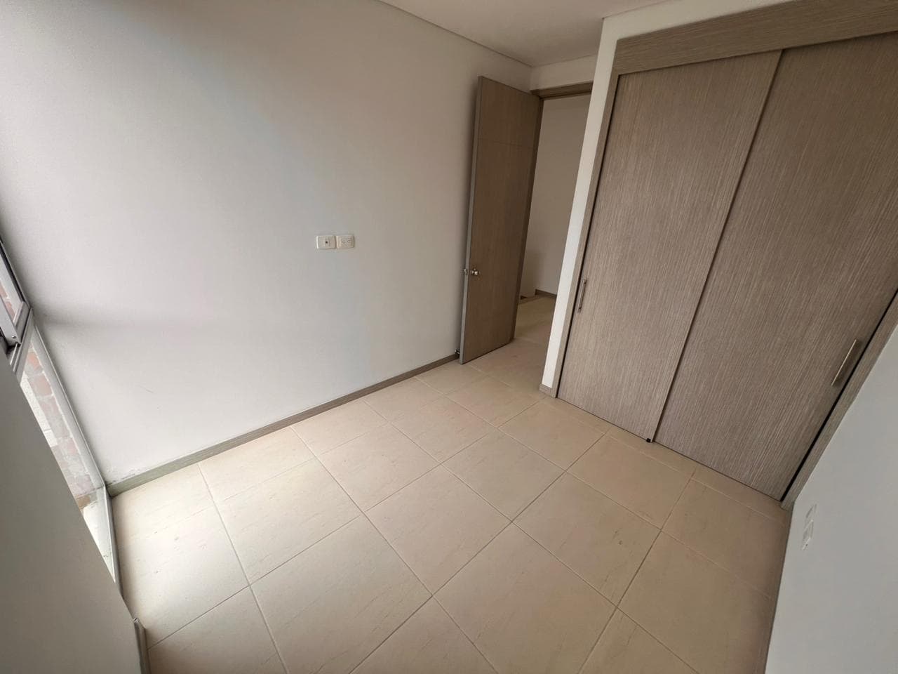 Casa Arriendo o Venta Cinco Soles, Jamundí, Esquinera, amplia y bien ubicada. — foto 14 de 27