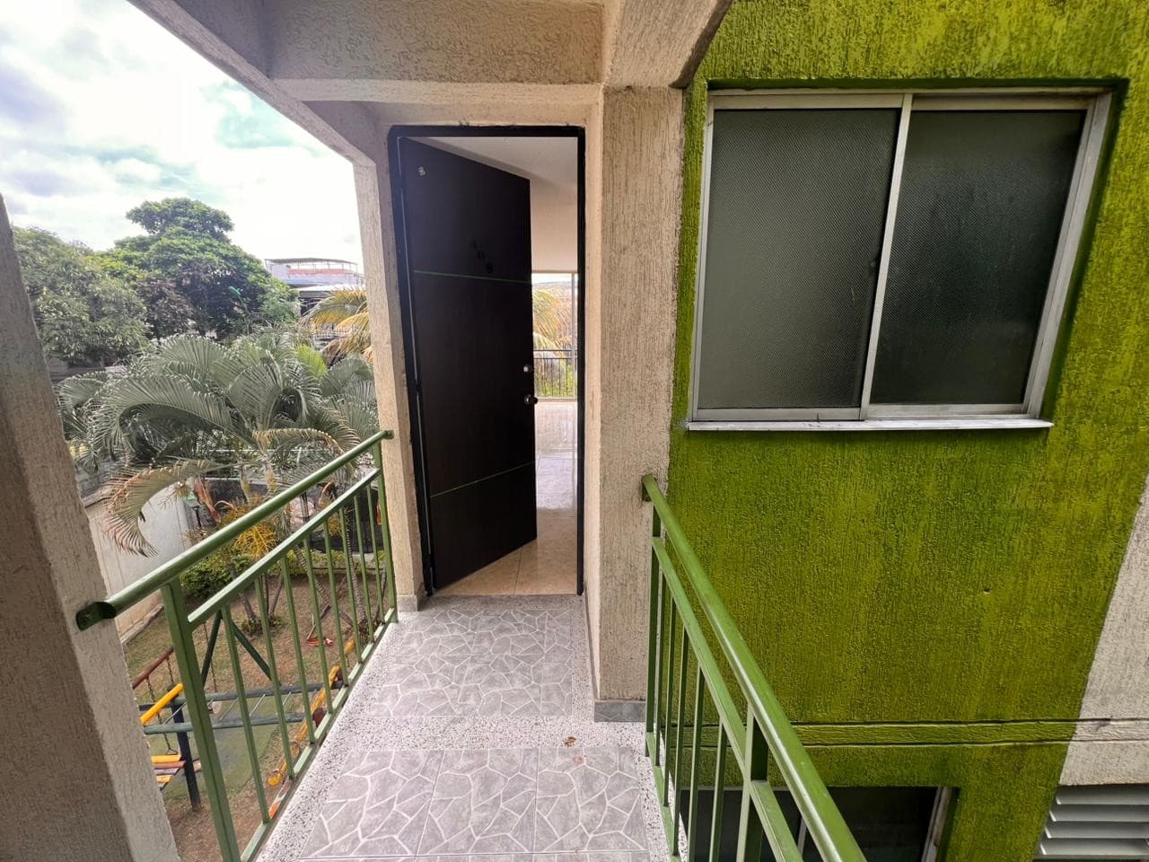 Venta Apartamento en Las Granjas, Parqueadero, Sin deudas. — foto 2 de 24