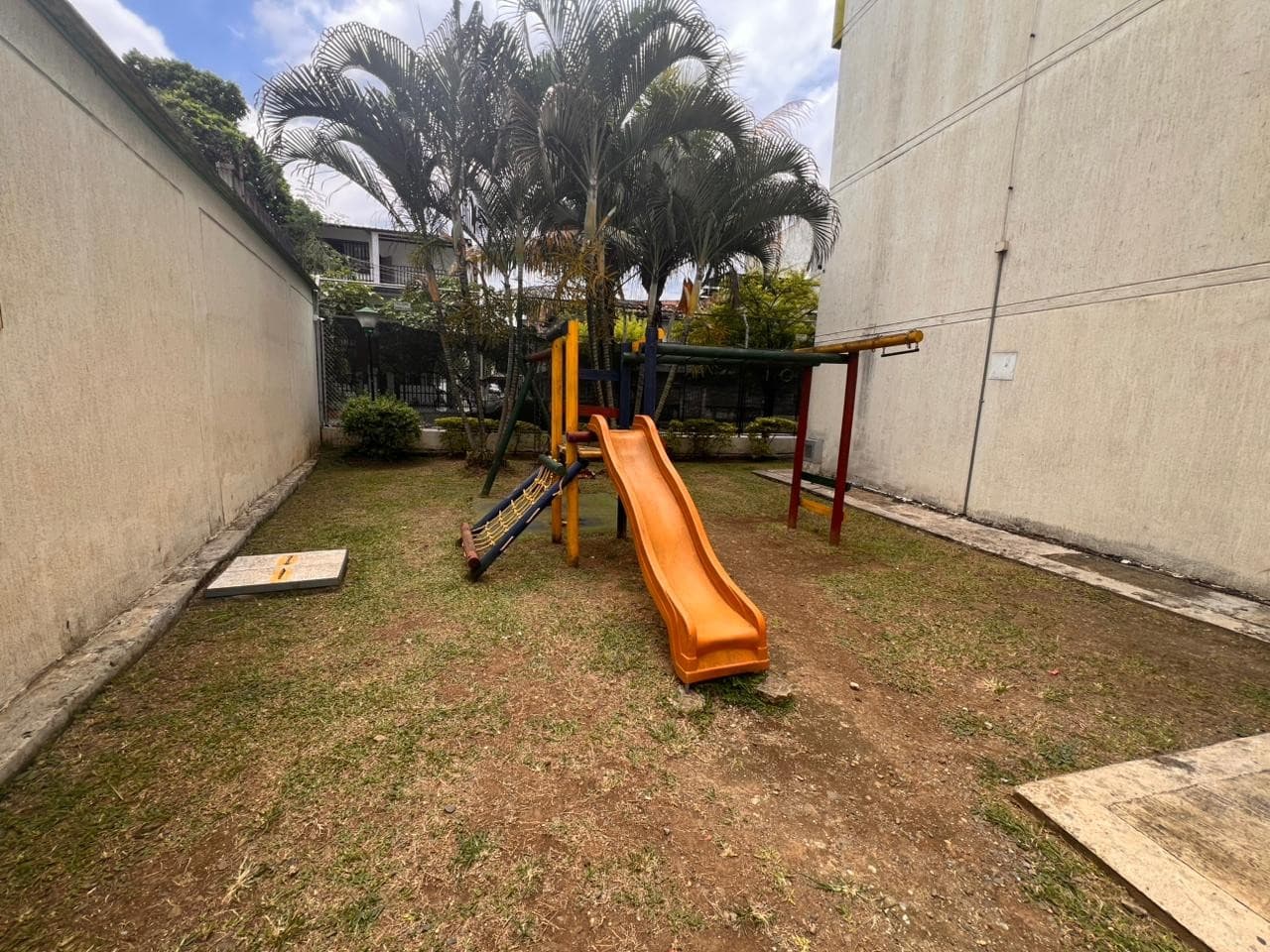 Venta Apartamento en Las Granjas, Parqueadero, Sin deudas. — foto 10 de 24