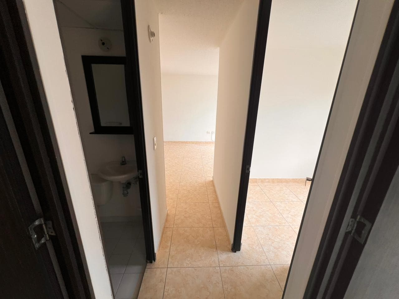 Venta Apartamento en Las Granjas, Parqueadero, Sin deudas. — foto 13 de 24
