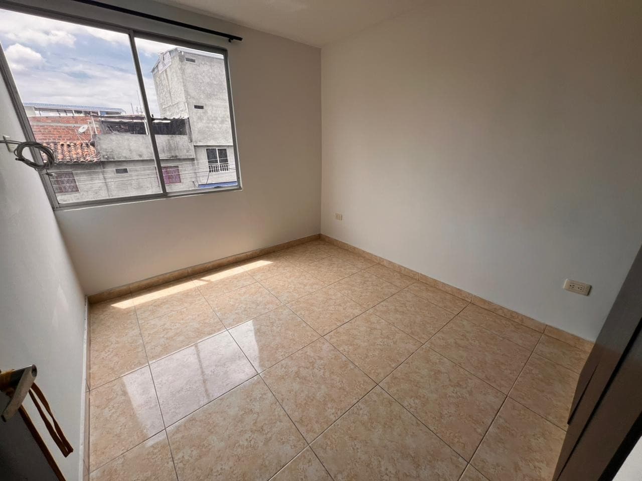 Venta Apartamento en Las Granjas, Parqueadero, Sin deudas. — foto 19 de 24