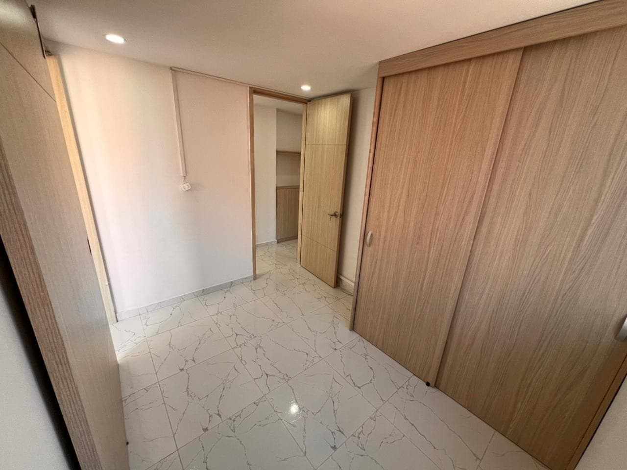 Ciudad Melenez, Apartamento en alquiler con espectacular vista – ¡Listo para entrega inmediata! — foto 16 de 28