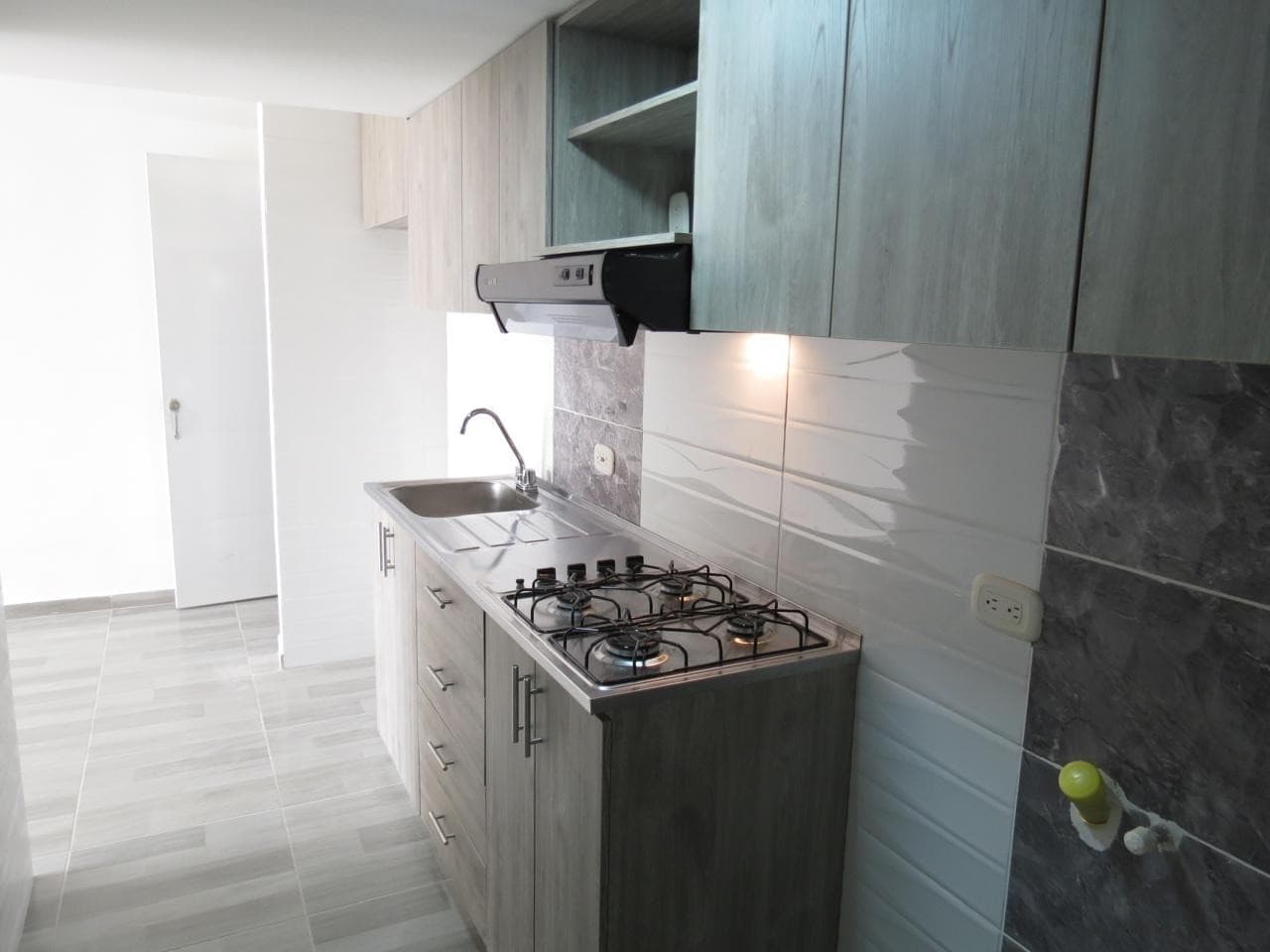 APARTAMENTO EN VENTA PISO 5– CIUDAD MELÉNDEZ | VISTA EXTERIOR — foto 3 de 19